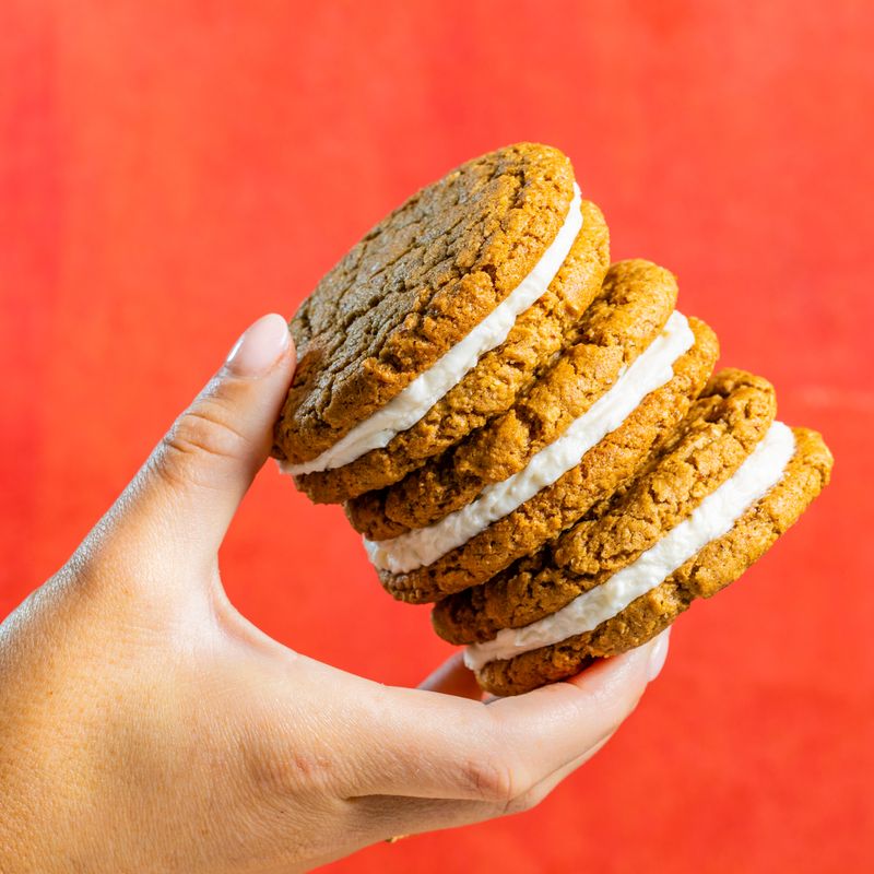 Oatmeal Creme Pies