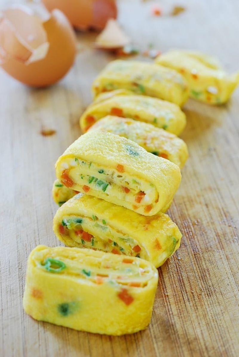 Korean Gyeran Mari (Rolled Omelet)