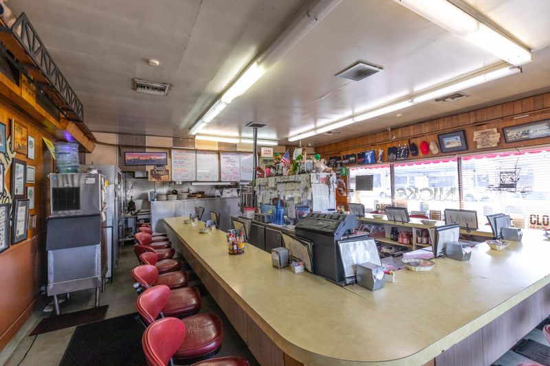 Nick’s Café