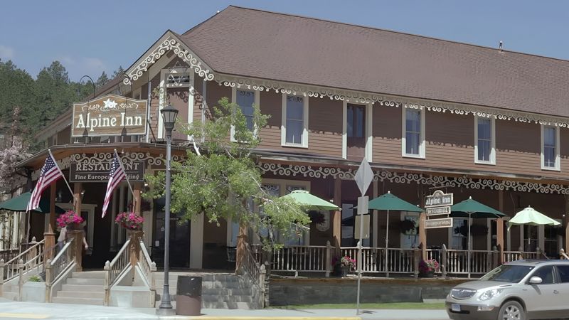 The Alpine Inn (Hill City)