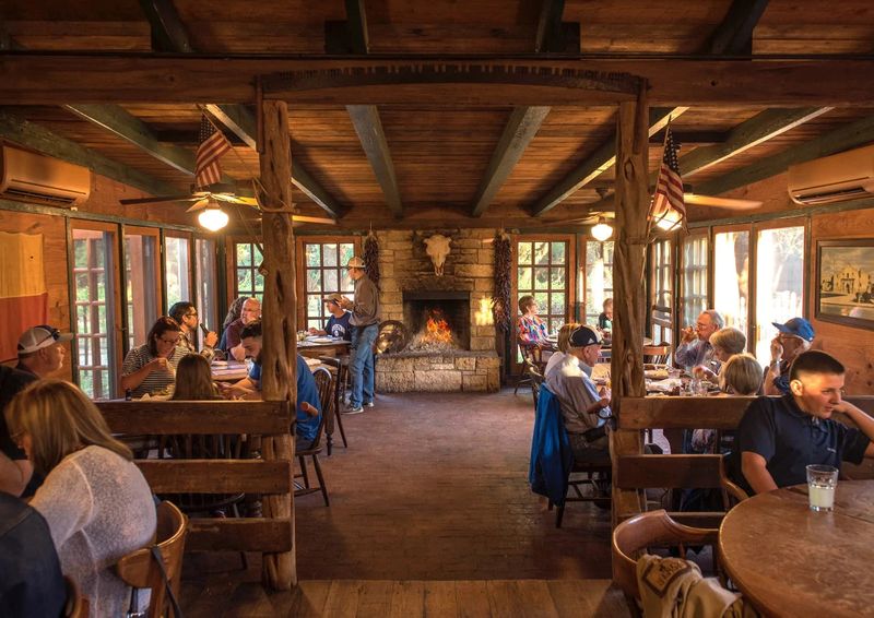 Perini Ranch Steakhouse – Buffalo Gap