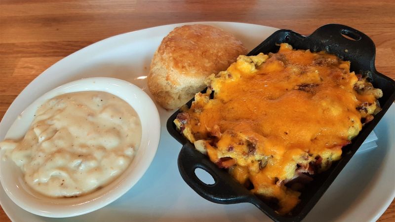 Alabama – Bacon Cheese Grits at Big Bad Breakfast (Birmingham)