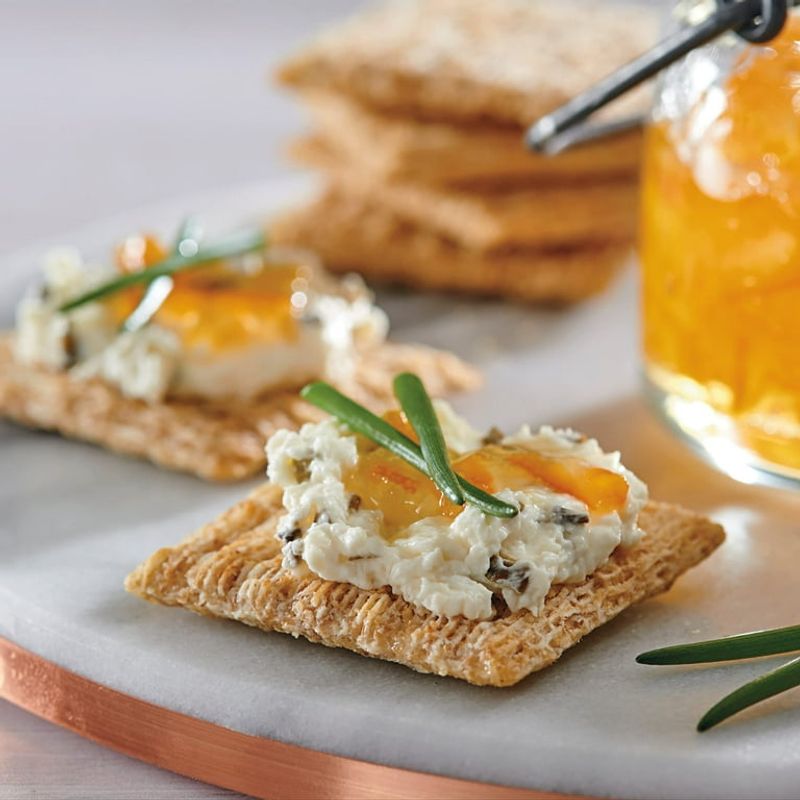 Whole Grain Crackers with Cheese