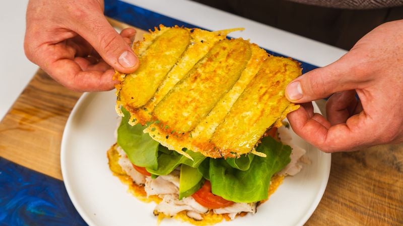 Use Pickle Slices as a Bread Substitute