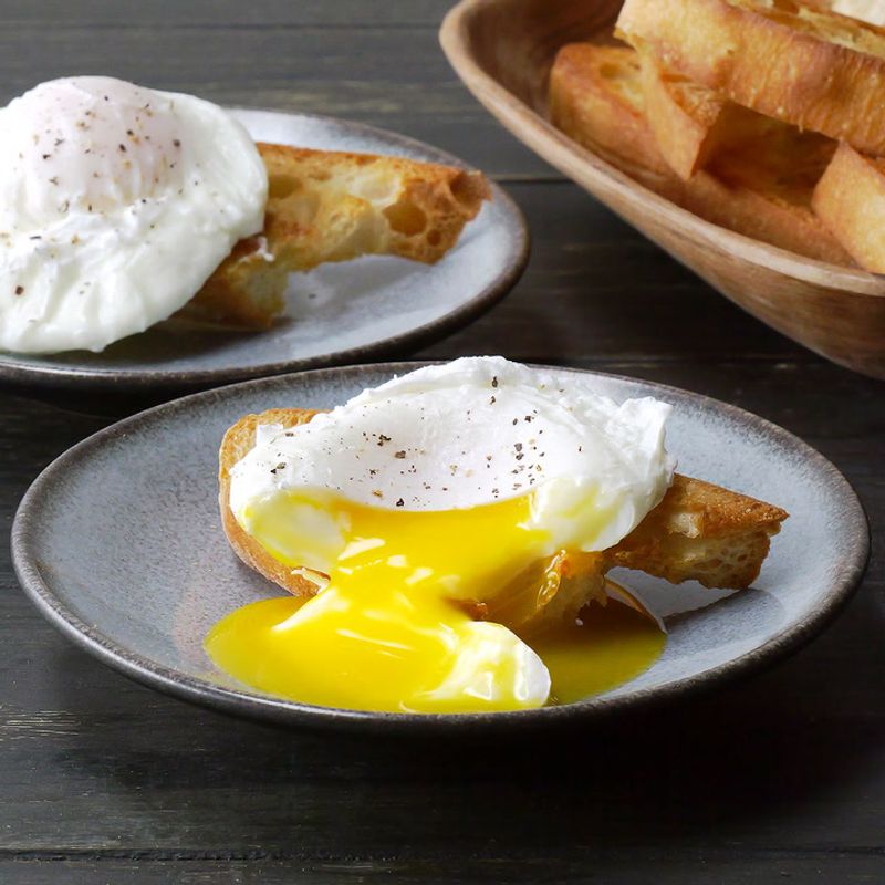 Tips for Cooking Eggs Safely