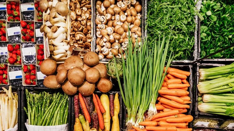 Choose Fresh or Frozen Veggies Over Canned in Syrup or Sauce