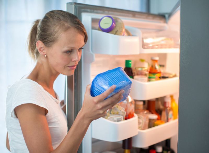 Relying on the “Sniff Test” for Expired Foods