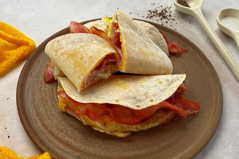 Dunkin’ $5 Wake-Up Wrap Combo