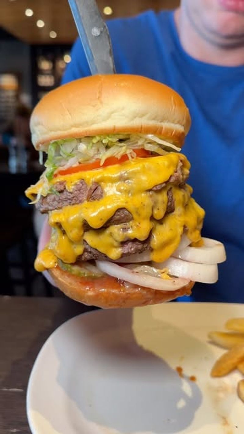 Red Robin Gold Medal Burger