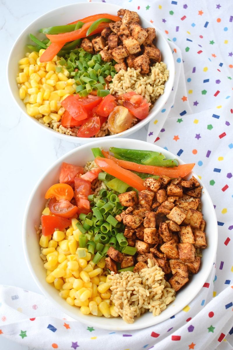 Chipotle – Salad Bowl with Chicken or Sofritas