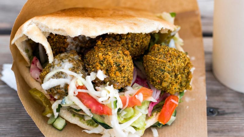 Mamouns Falafel – Falafel Sandwich