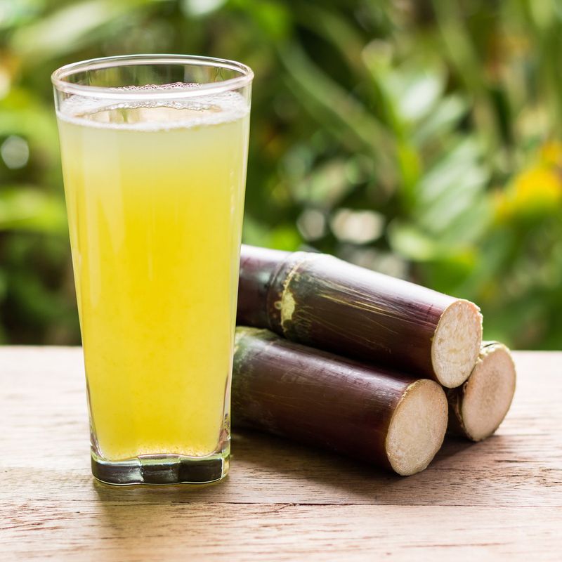 Sugarcane Juice with Ginger and Lime