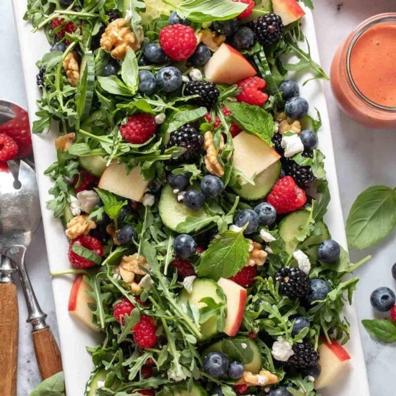 Berry Herb Salad Mix